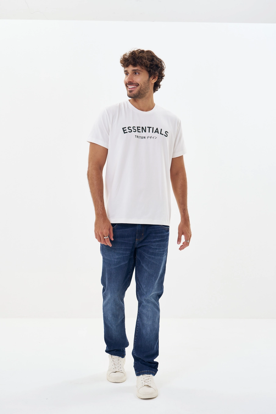 Camiseta Masculina Com Estampa Frontal Off Shell 4
