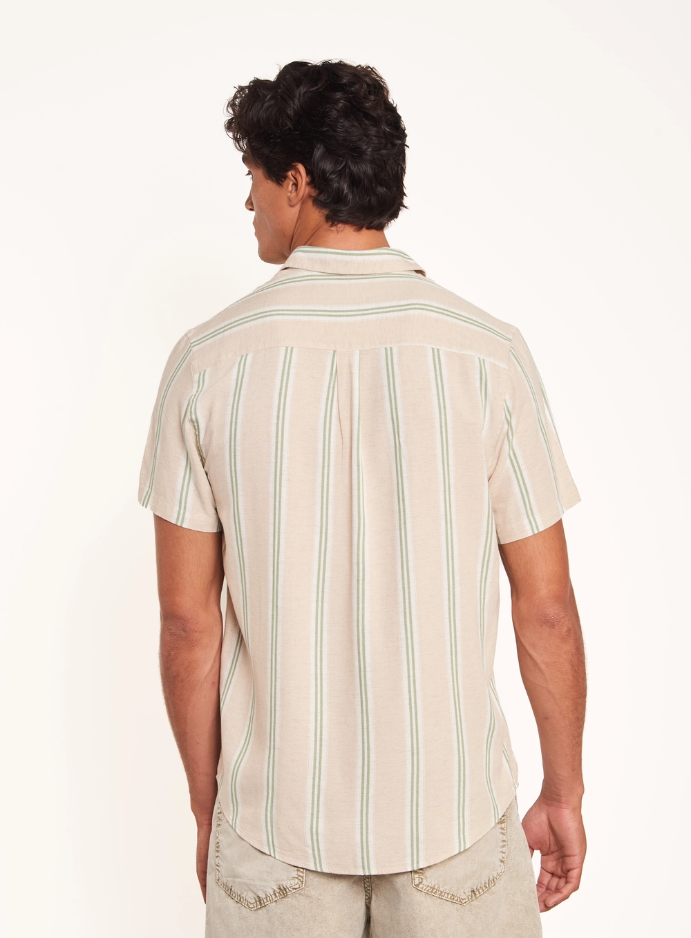 Camisa Masculina De Linho Listrada Com Logo Estampados