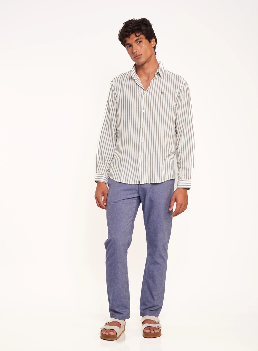 Camisa Masculina De Linho Listrada Com Logo