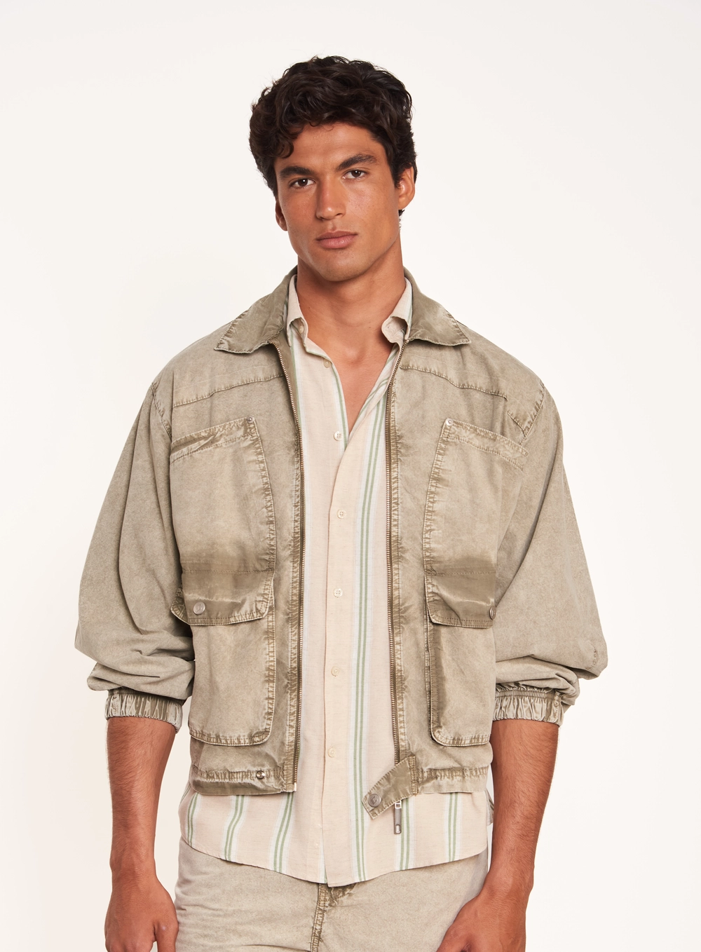 Jaqueta Masculina Com Bolsos Cargo E Zíper Verde Biosphere