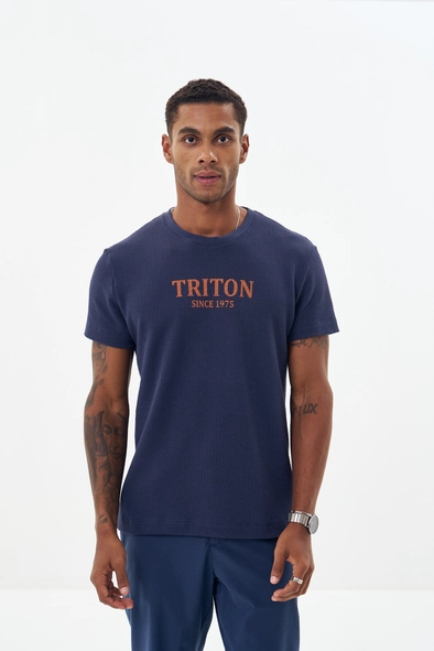 Camiseta Masculina Com Detalhes