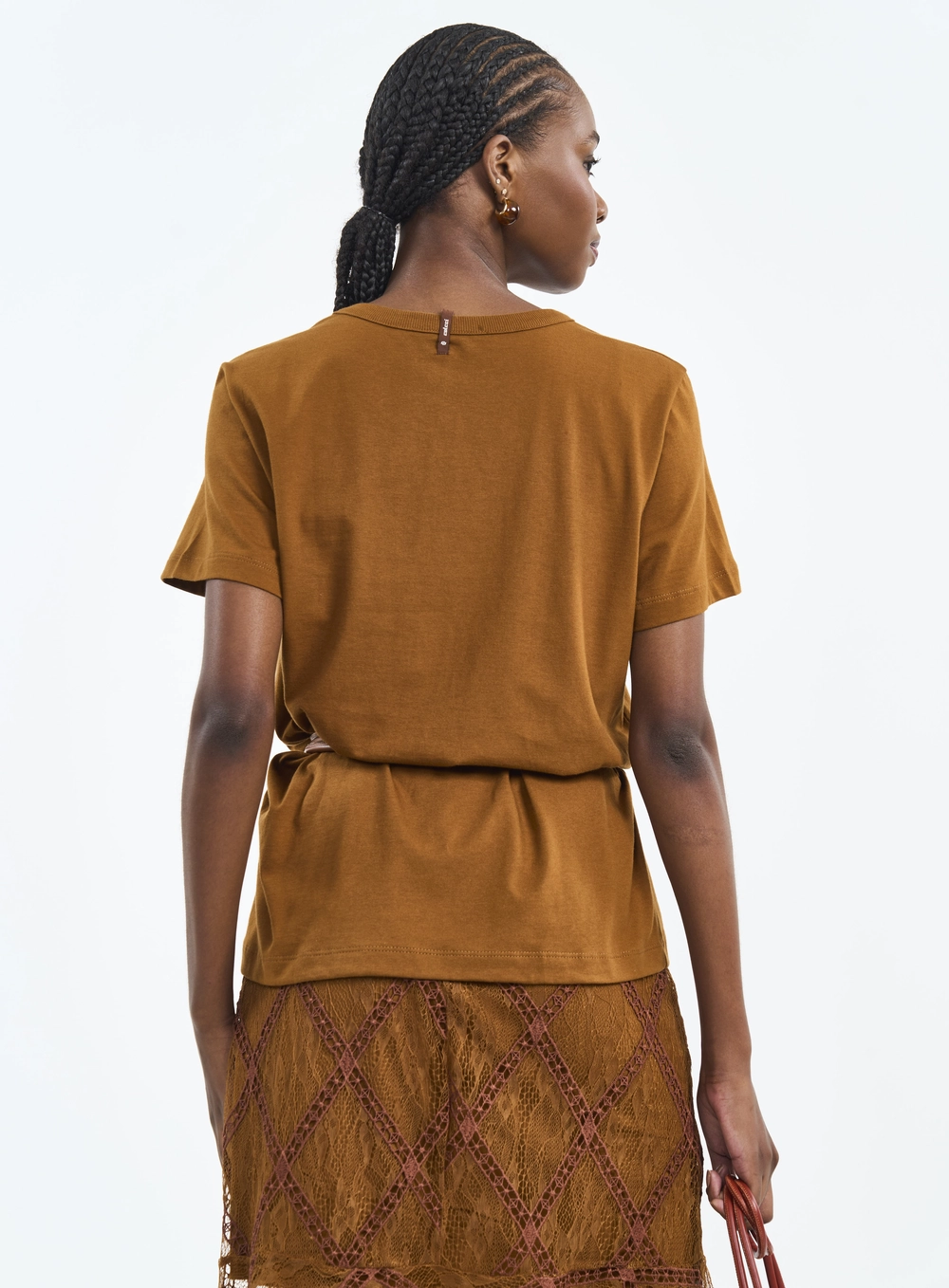 Camiseta Com Estampa Organic Garden Marrom