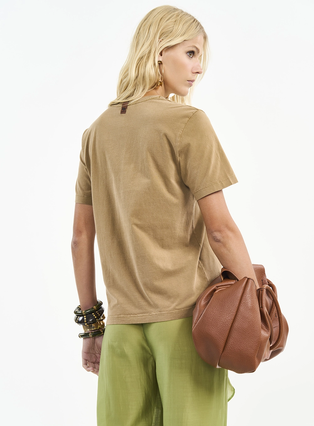 Camiseta Feminina Boy Estampada Marrom