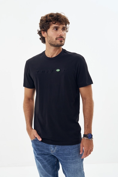 Camiseta Masculina Com Detalhes