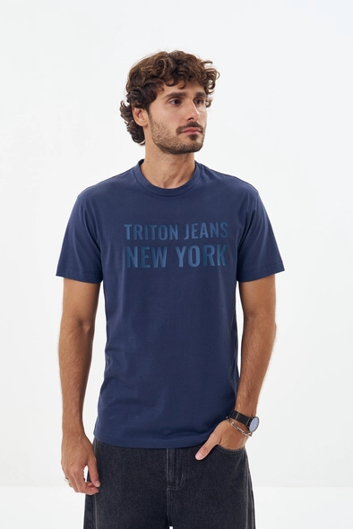Camiseta Masculina Com Estampa Frontal