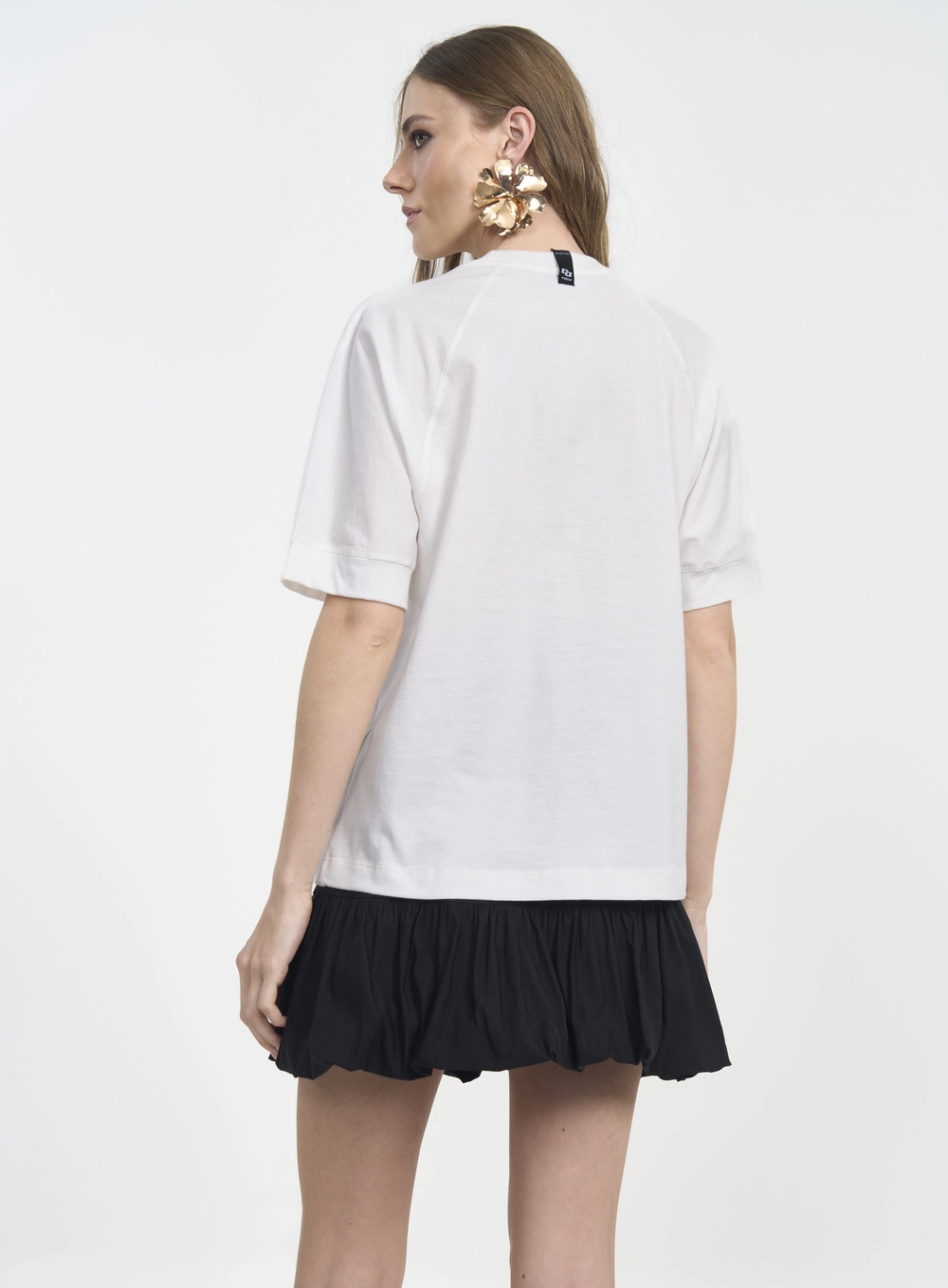 Camiseta Feminina Com Estampa E Manga Raglan Off Shell