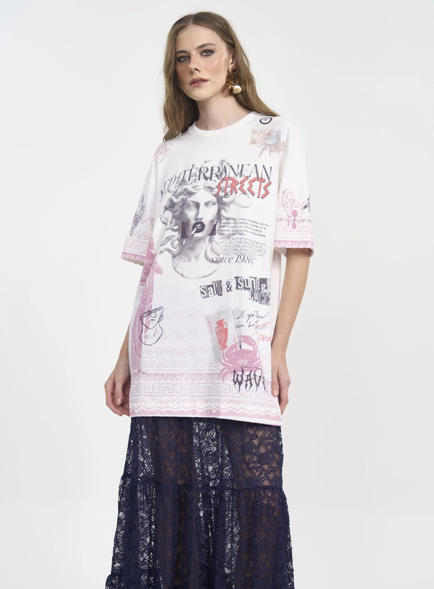 Camiseta Feminina Oversized Com Estampa