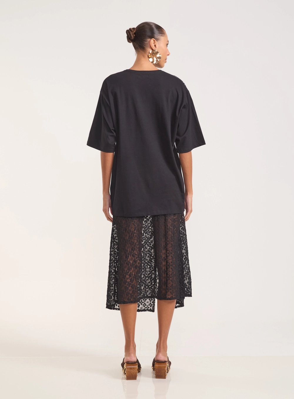 Camiseta Com Estampa E Modelagem Oversized Preto