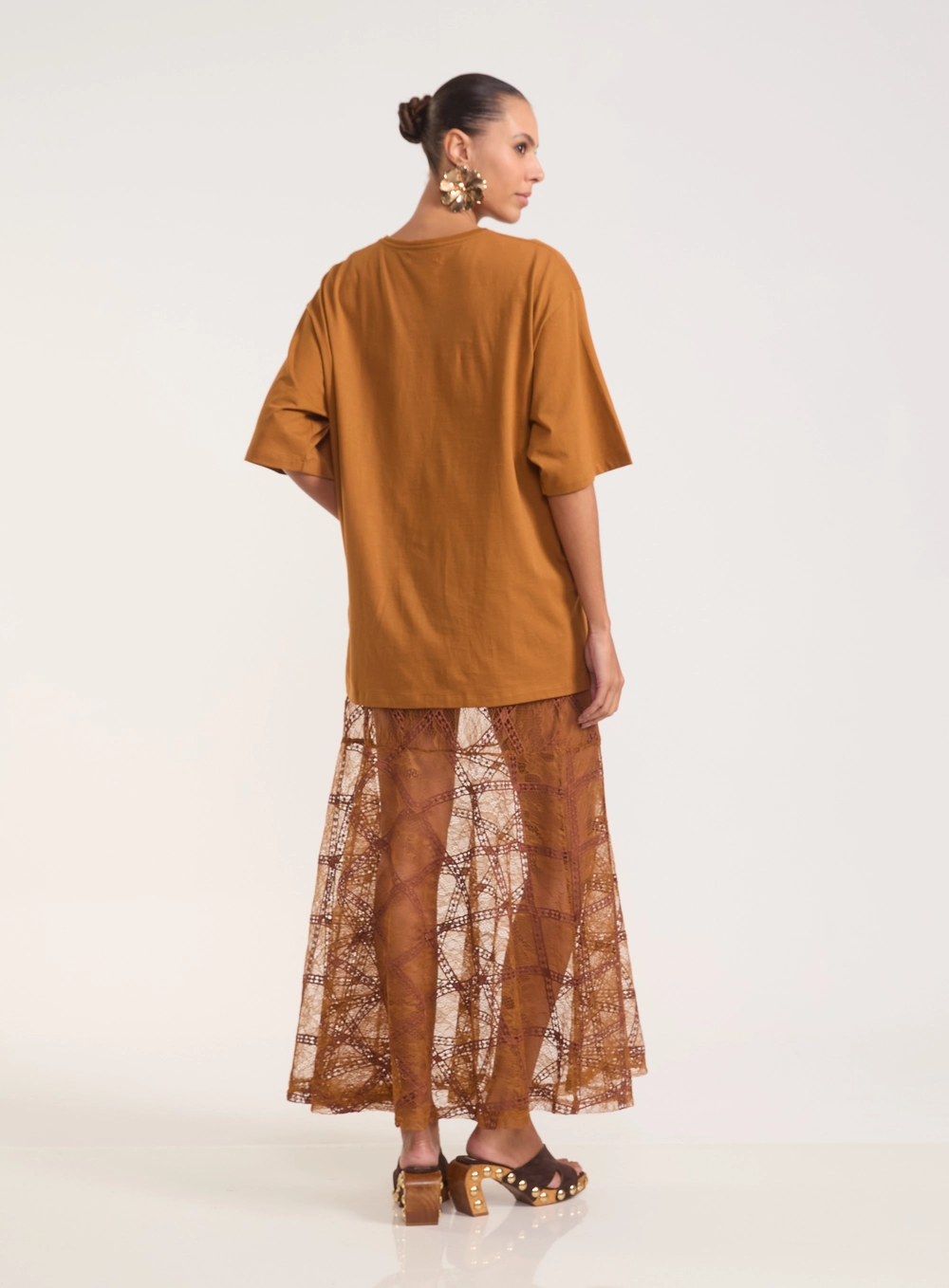 Camiseta Oversized Com Estampa Mediterranean Marrom