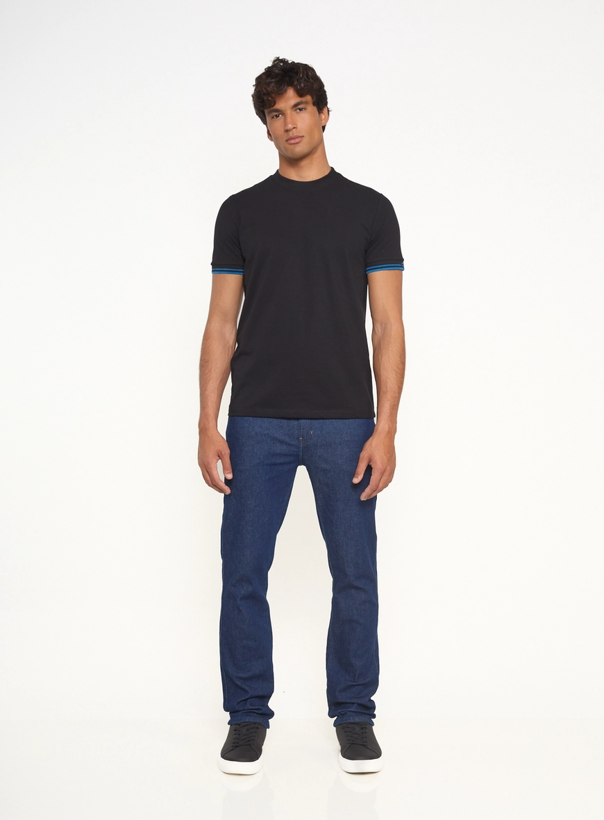 Camiseta Masculina Com Punhos Contrastantes