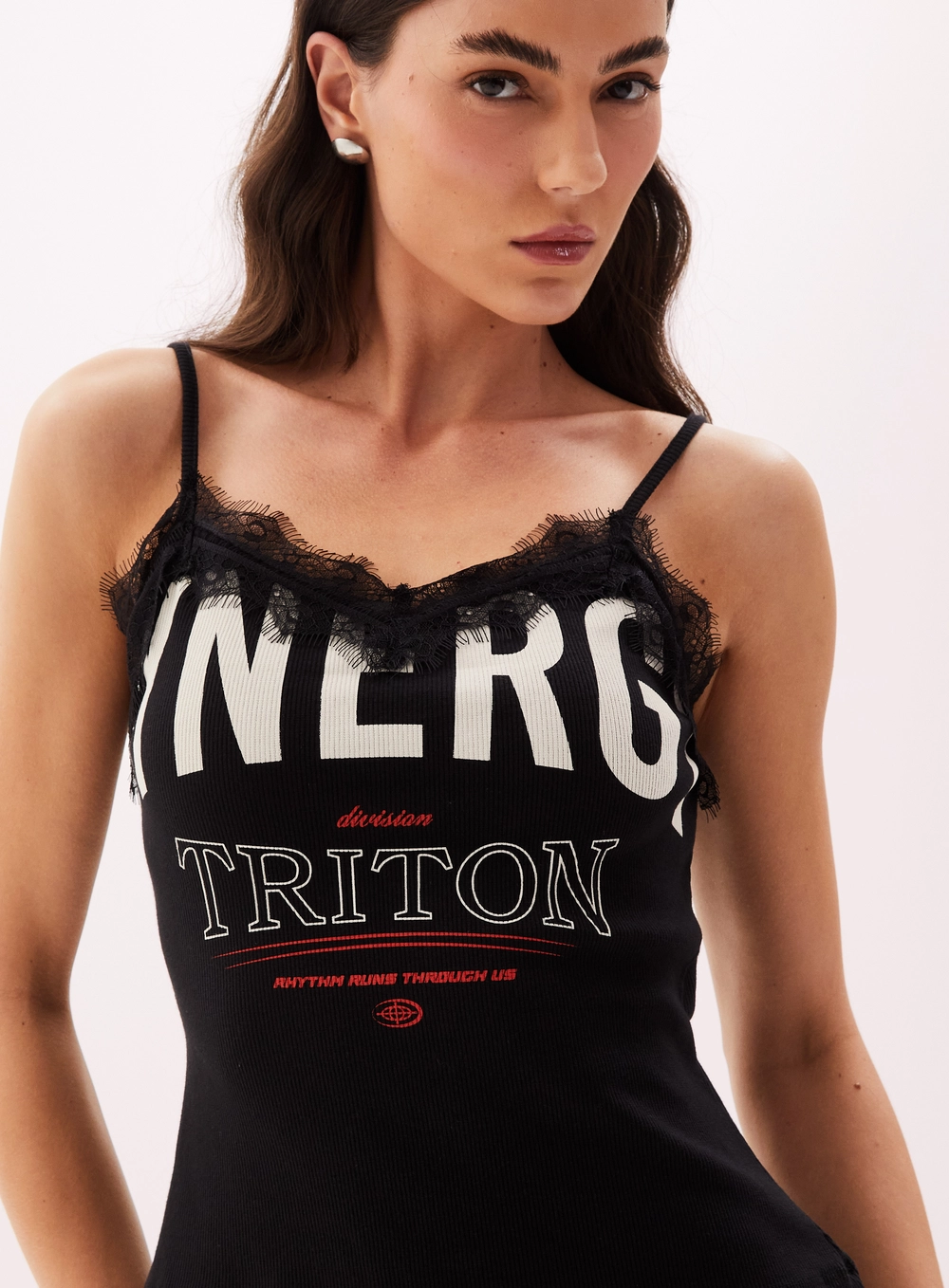Blusa Feminina Canelada Com Estampa Frontal Preto 4