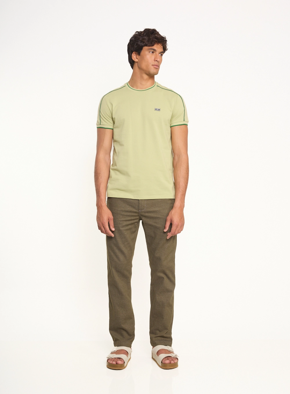 Camiseta Masculina Com Vivo Contrastante Bege