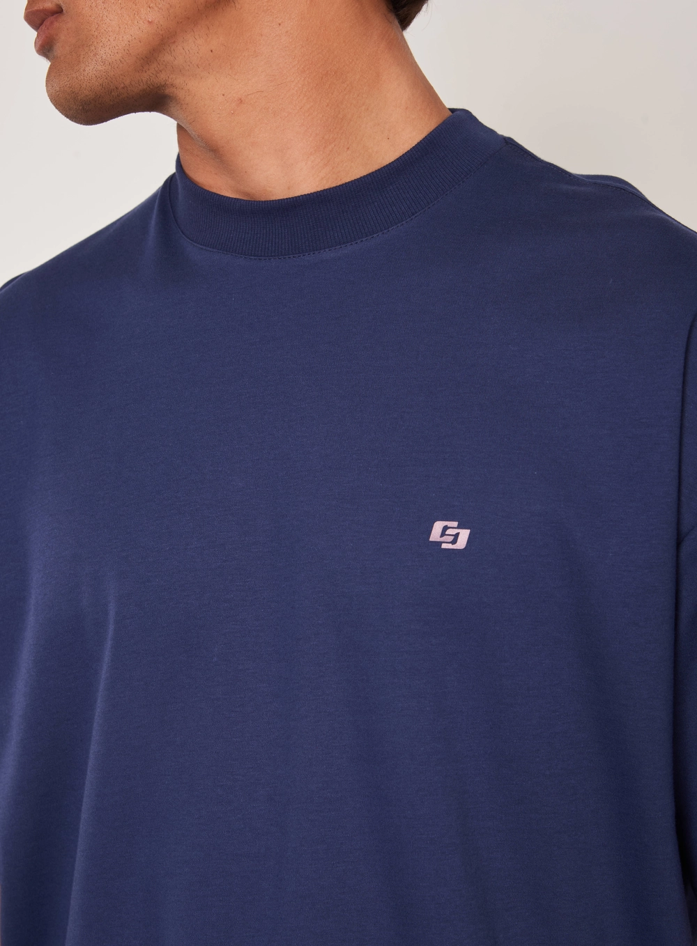 Camiseta Oversized Com Gola Em Ribana Azul