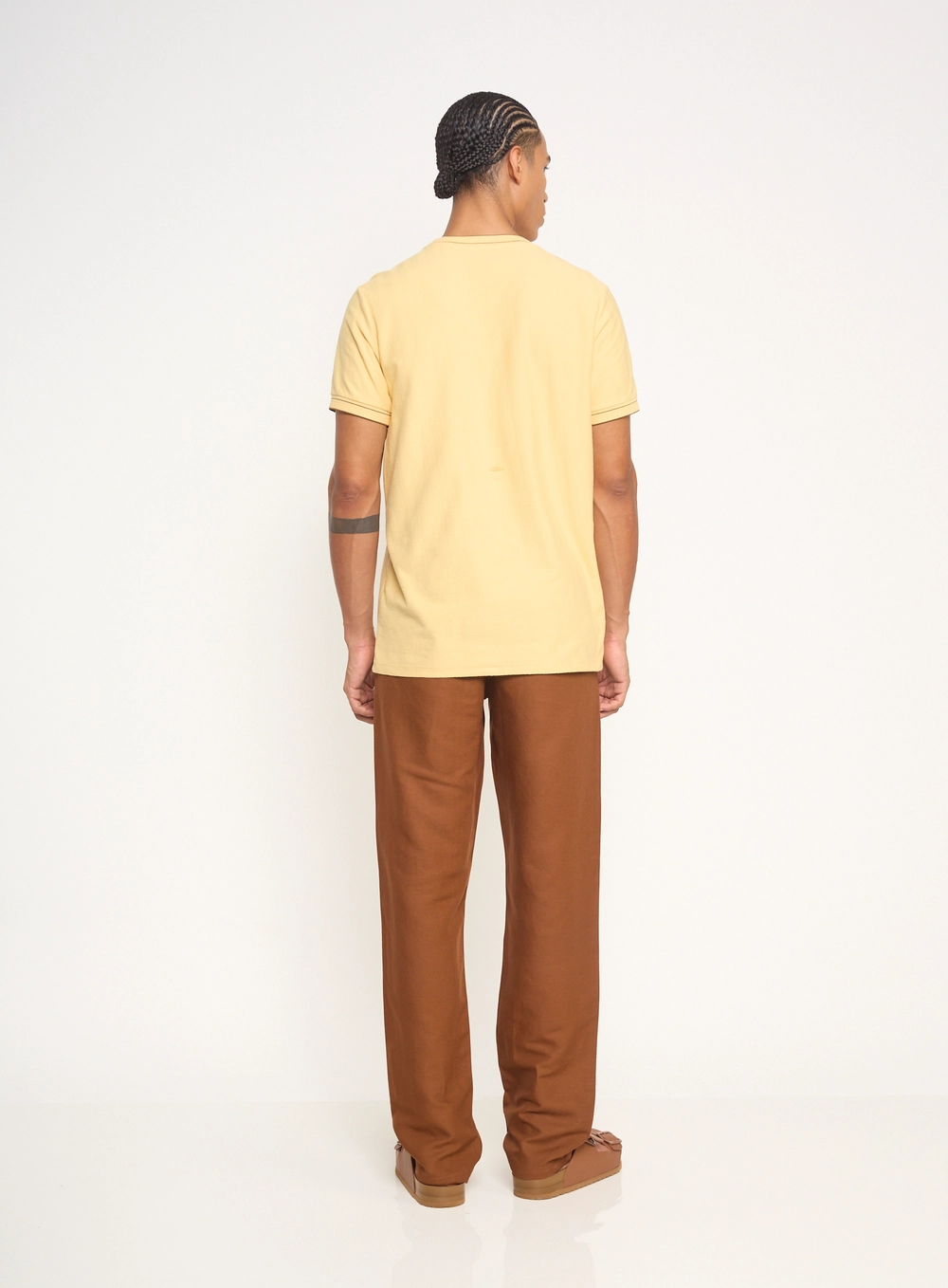 Camiseta Masculina Slim AMARELO