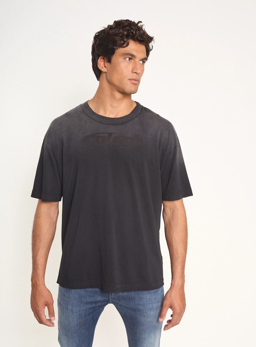 Camiseta Masculina Oversized Com Efeito Estonado
