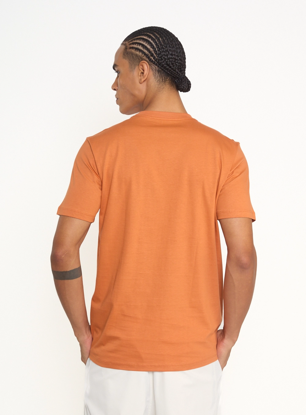 Camiseta Masculina Com Escrita Marrom