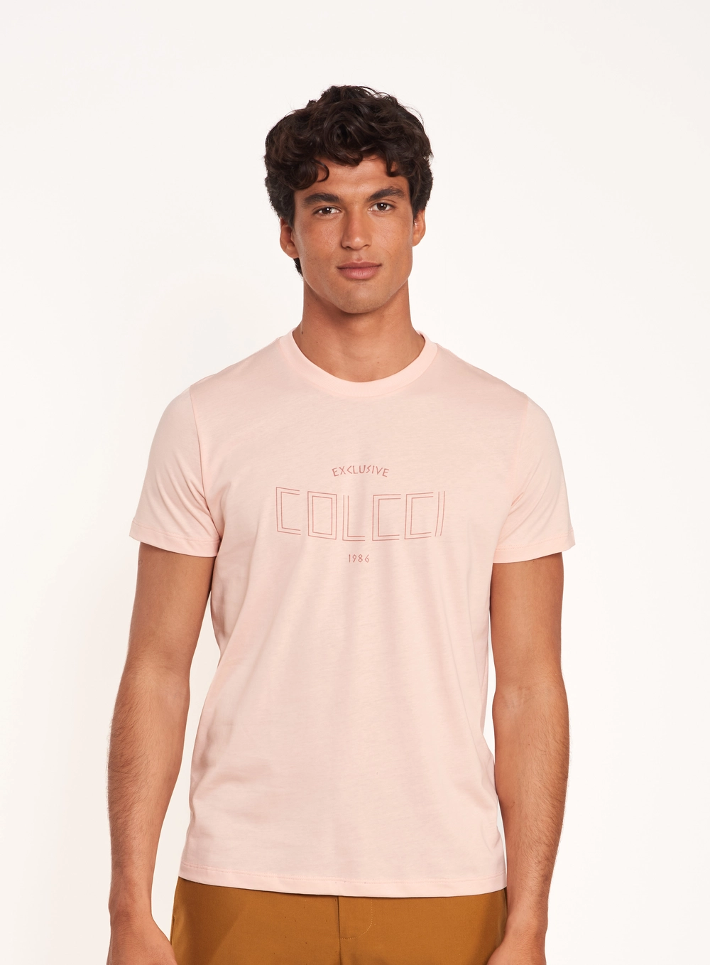 Camiseta Masculina Com Estampa Frontal Rosa