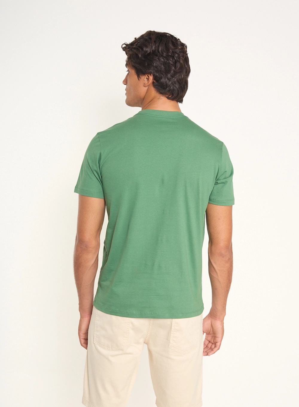 Camiseta Masculina Com Estampa E Gola Redonda Verde