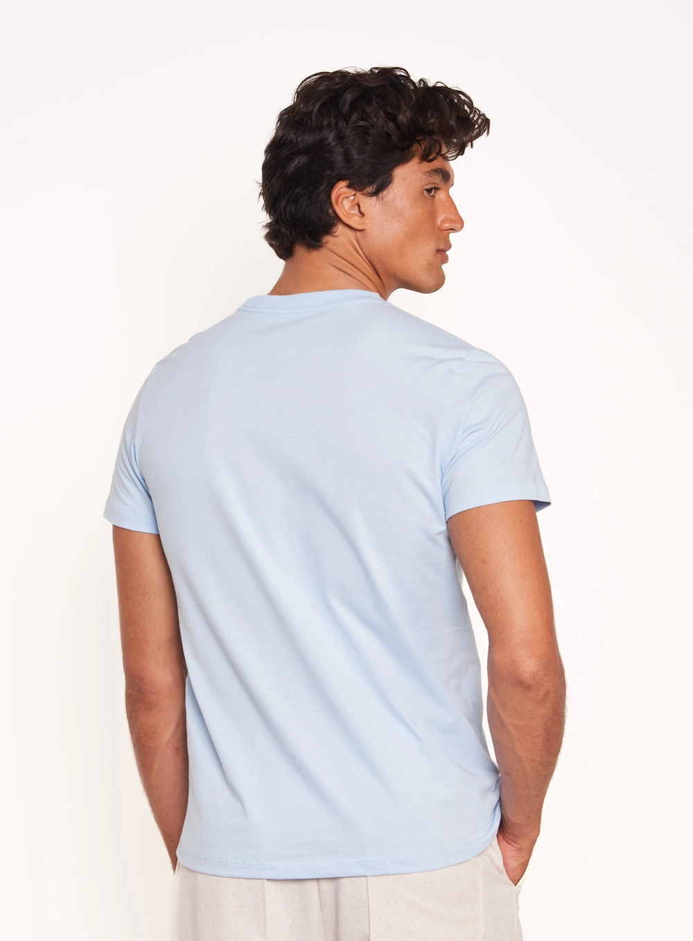 Camiseta Masculina Com Logo Em Relevo Azul