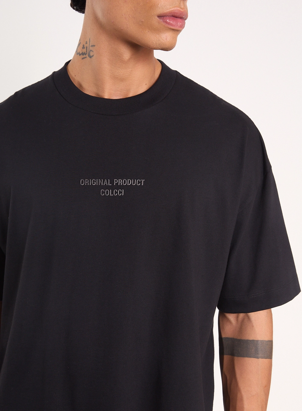 Camiseta Oversized Com Escrita Localizada Preto