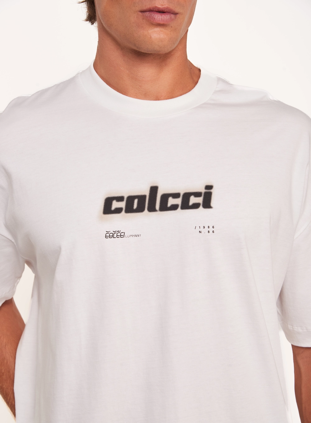 Camiseta Masculina Oversized Com Estampa Central Off Shell