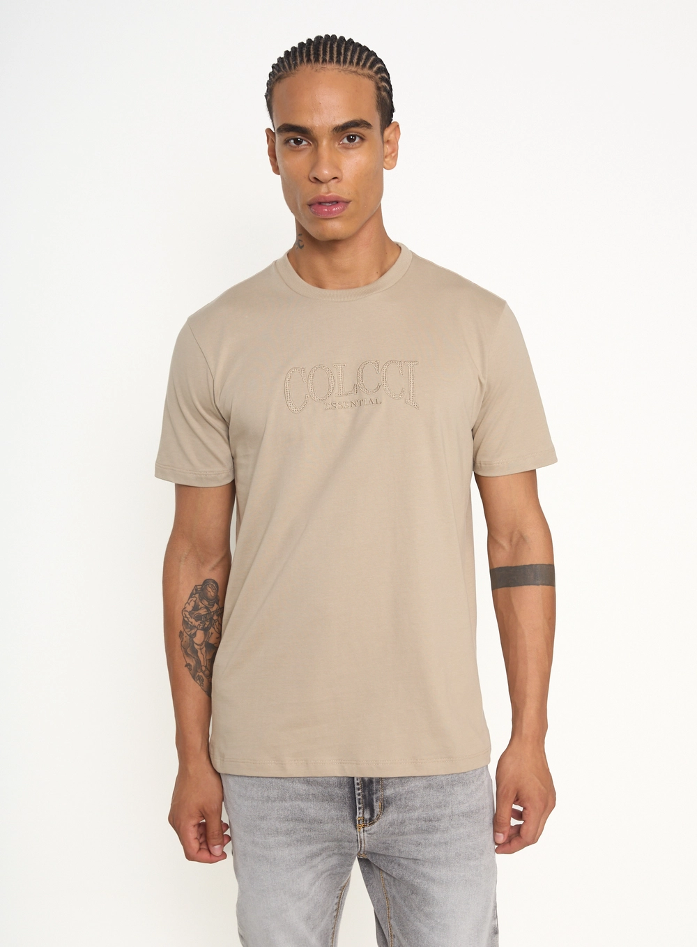 Camiseta Masculina Com Logo Bordado Bege
