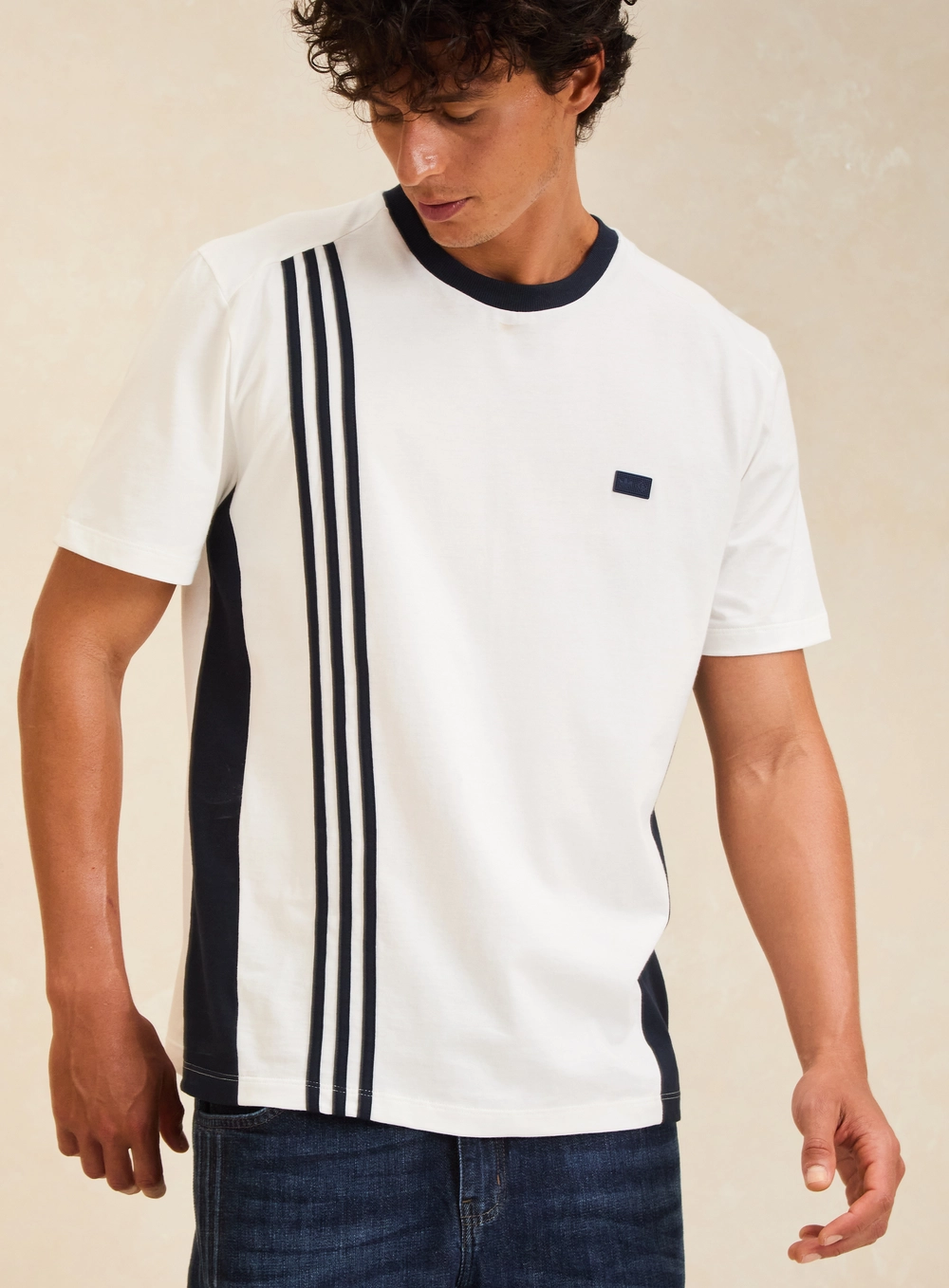 Camiseta Masculina New Box - Forum | Adidas Off Shell 3