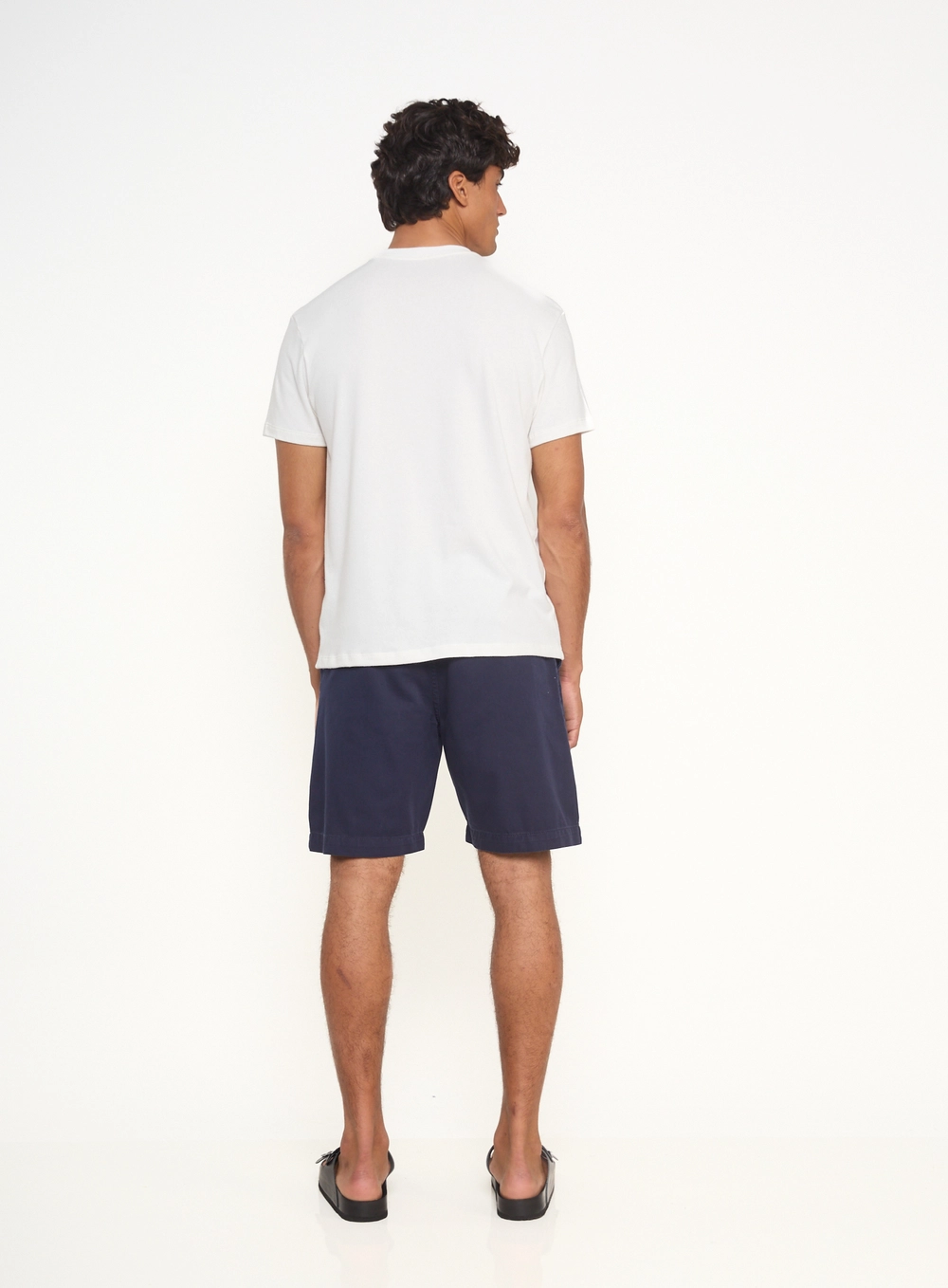 Camiseta Masculina Com Escrita Off Shell