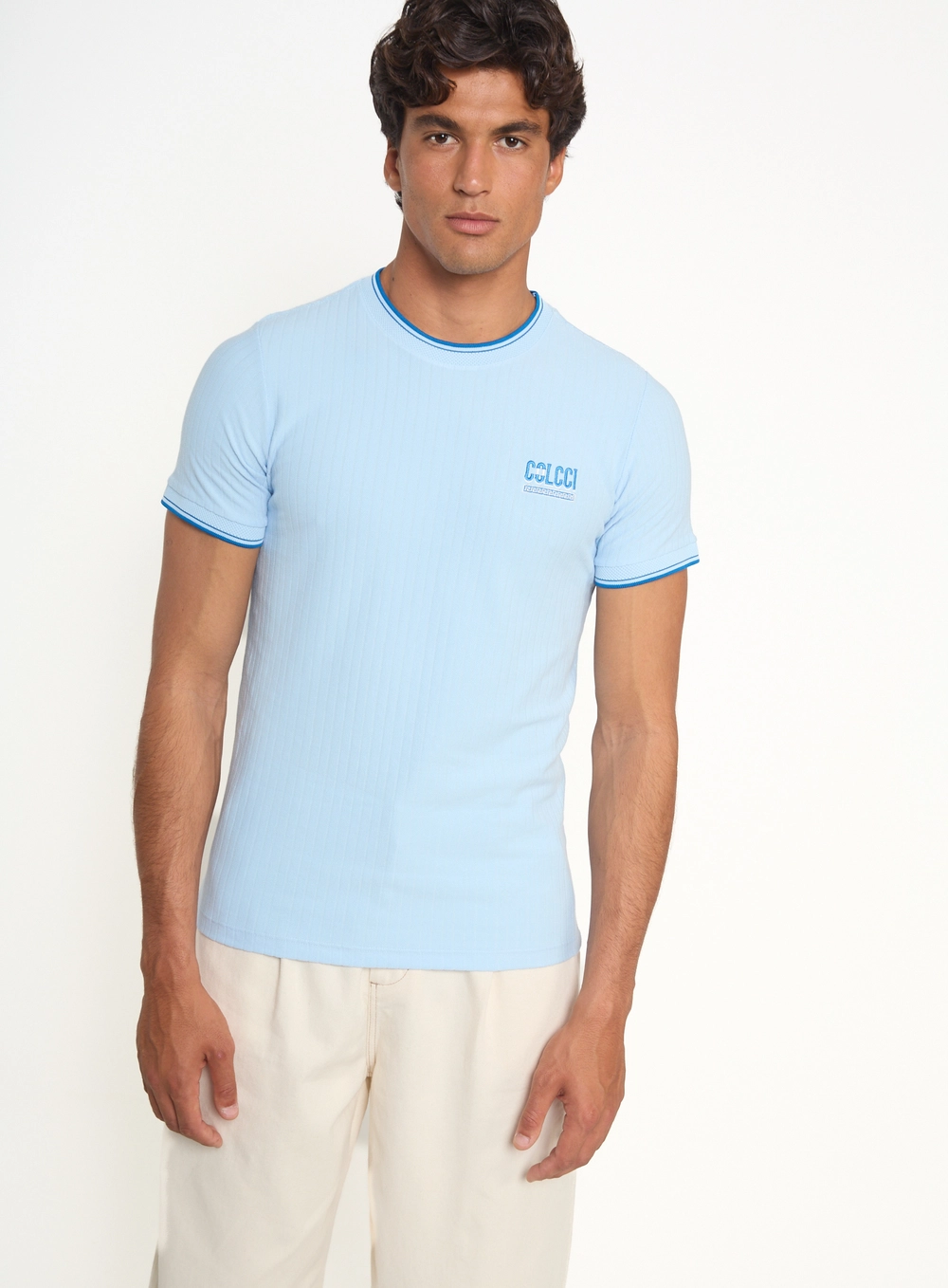 Camiseta Ajustada Com Textura Canelada E Detalhes Azul