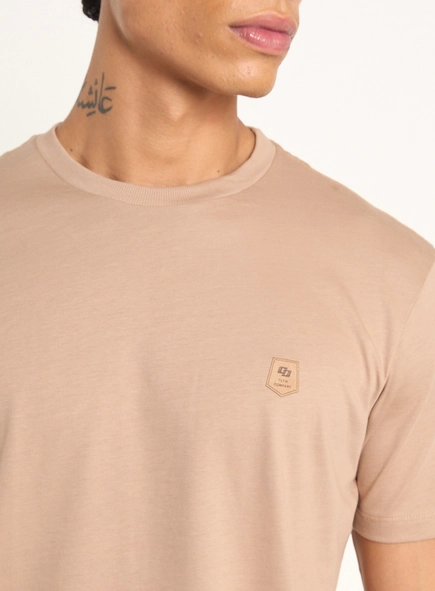 Camiseta Masculina Básica Com Gola Redonda Bege