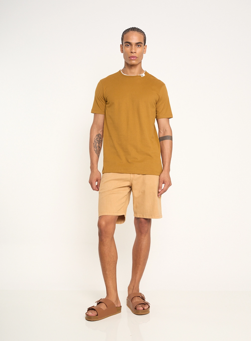Camiseta Masculina New Slim Marrom