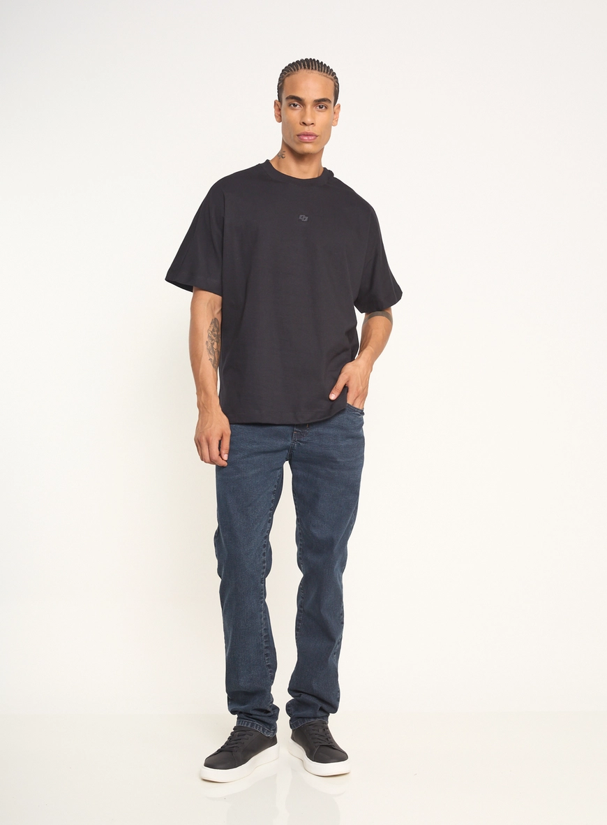 Camiseta Oversized Com Logo Central Bordado