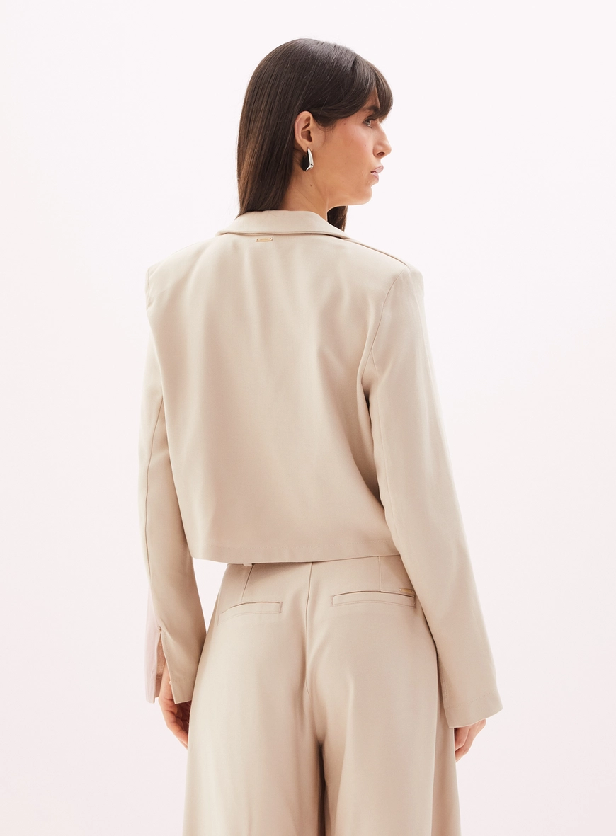 Blazer Cropped Feminino Alfaiataria Com Amarração Bege 5