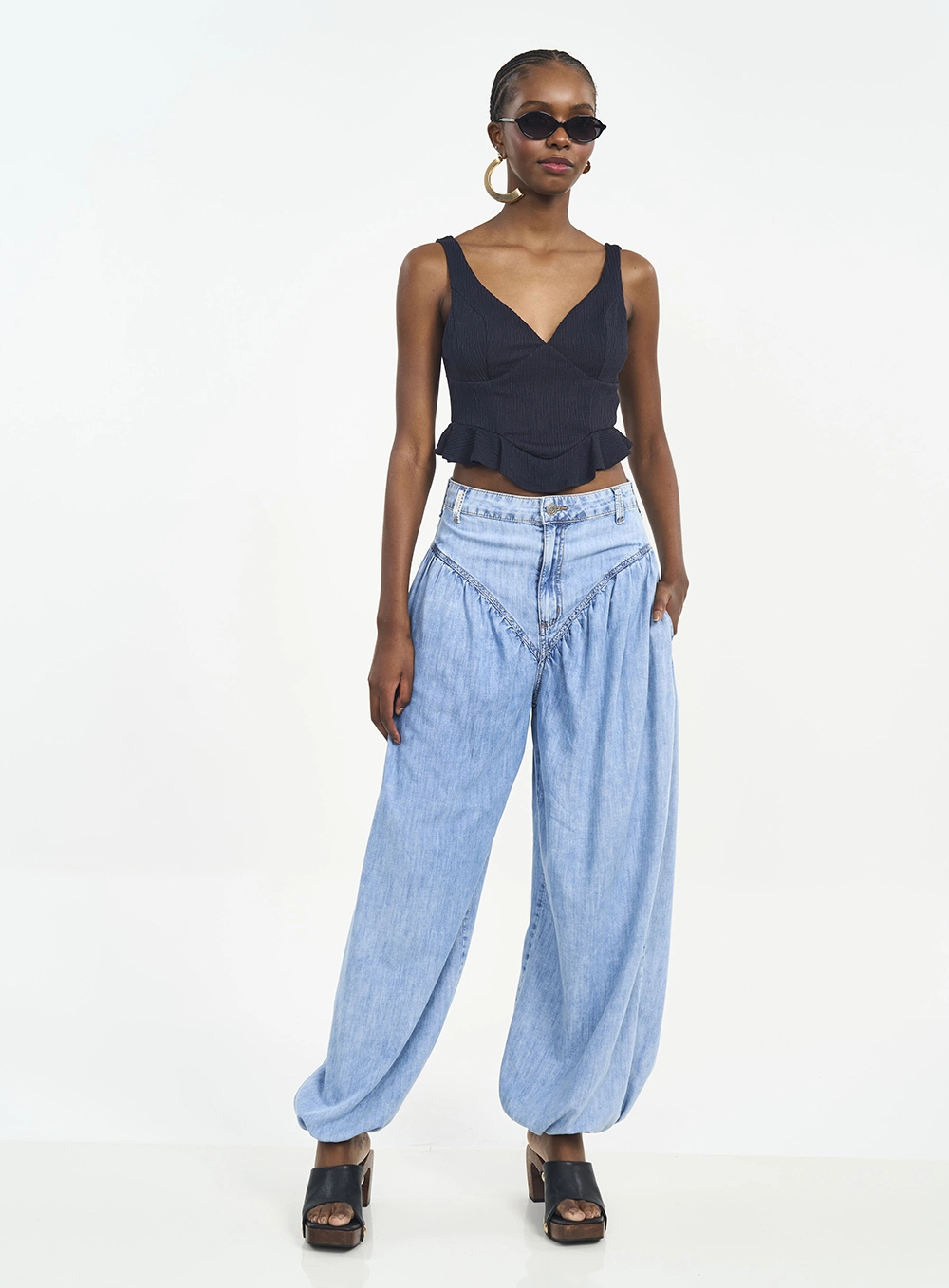 Blusa Slim Decote V Jacquard Preto