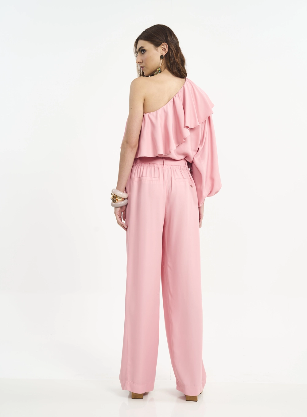 Blusa Um Ombro Só Com Babados E Manga Longa Rosa