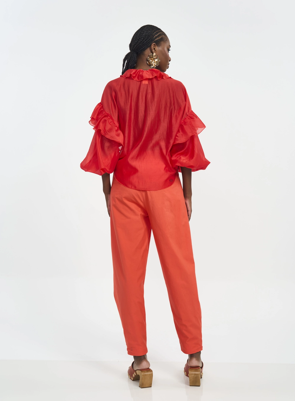 Blusa Feminina Com Babados E Amarração Laranja