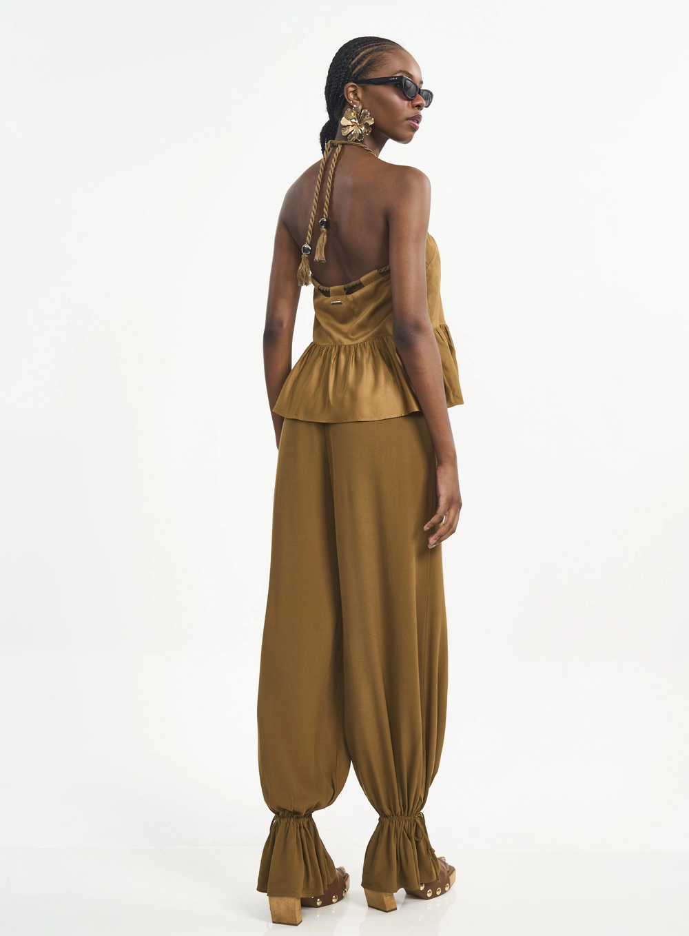 Blusa Loose Frente Única Marrom