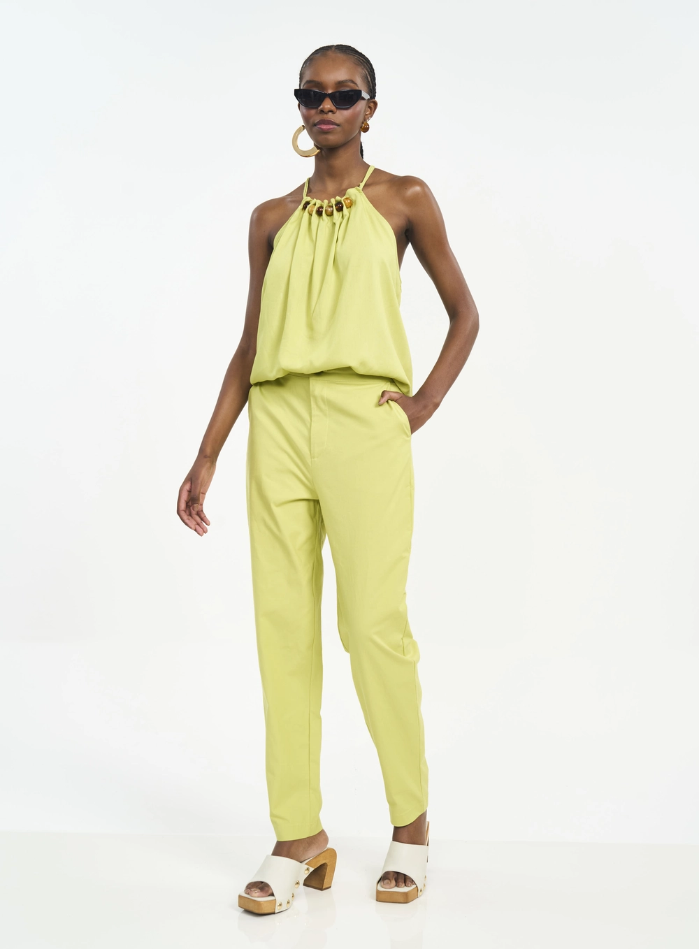 Blusa Frente Única Com Contas E Franzidos Verde