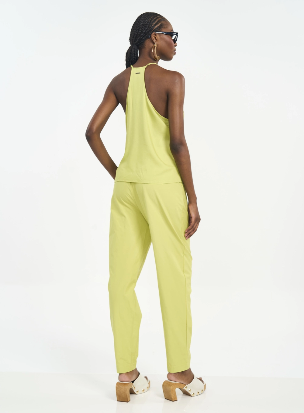 Blusa Frente Única Com Contas E Franzidos Verde