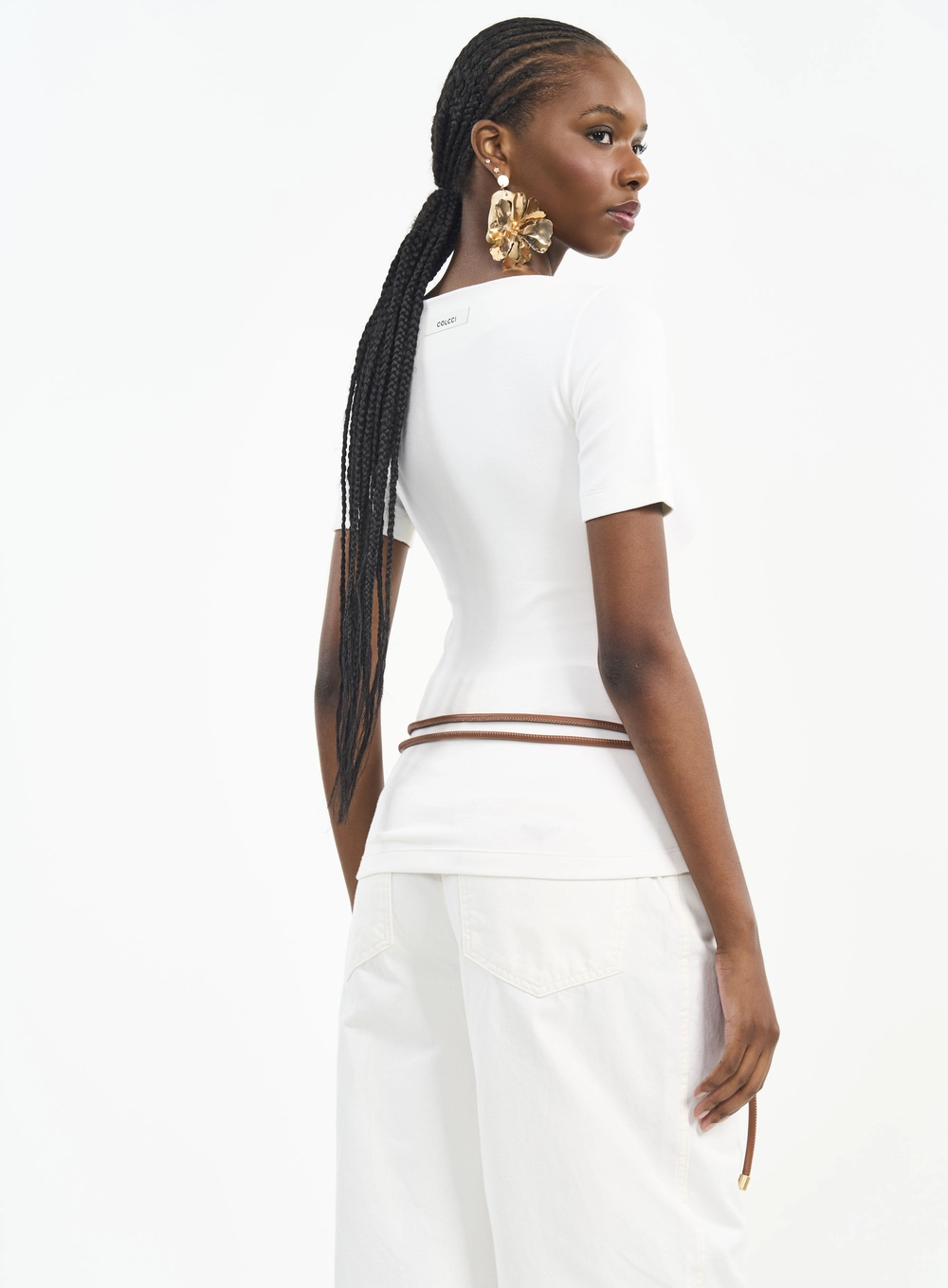 Blusa Ajustada Com Decote Canoa Off Shell