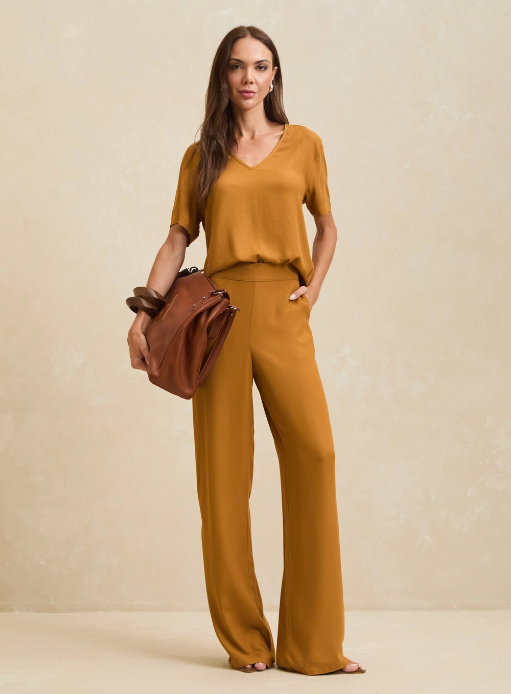Calça Feminina Reta Cós Com Elástico Marrom 1