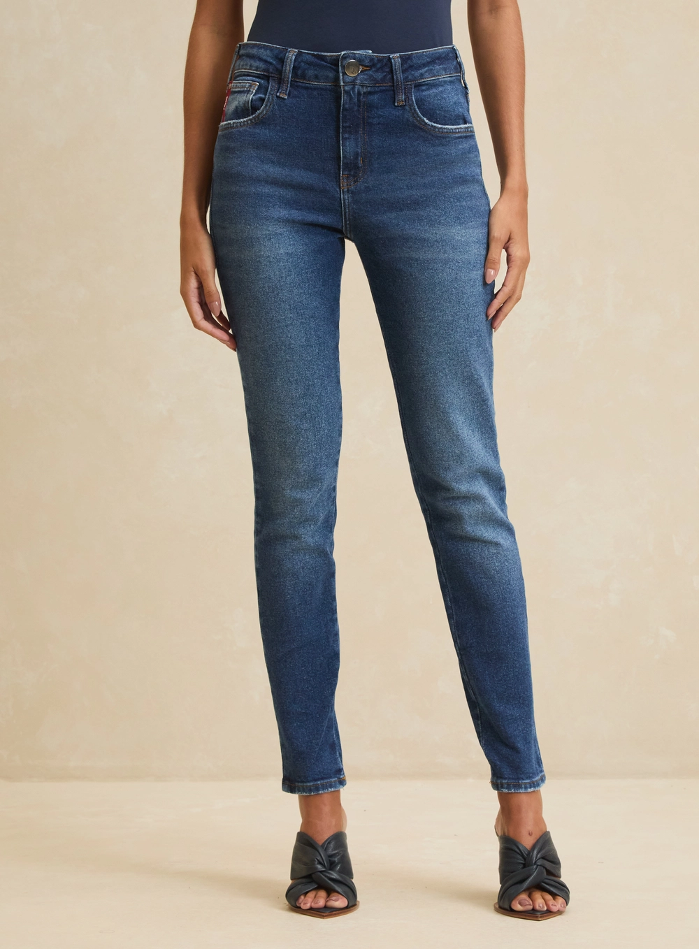 Calça Jeans Justa Cintura Alta - Marisa Cigarrete Índigo 3