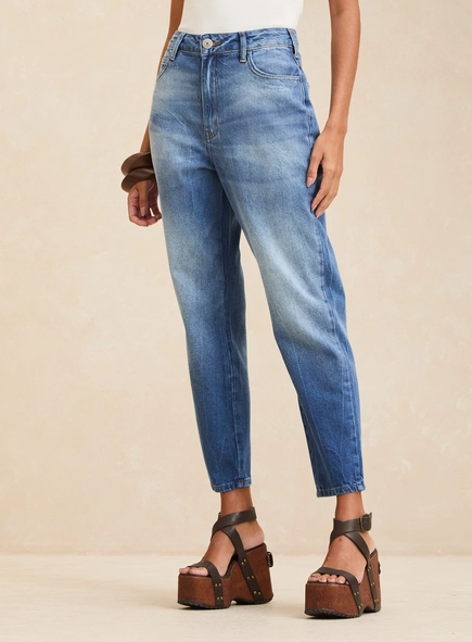 Calça Jeans Feminina Lavagem Escura - Lola