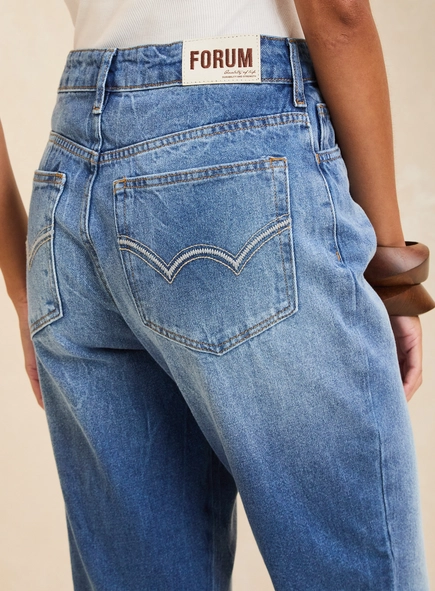 Calça Jeans Feminina Lavagem Escura - Lola