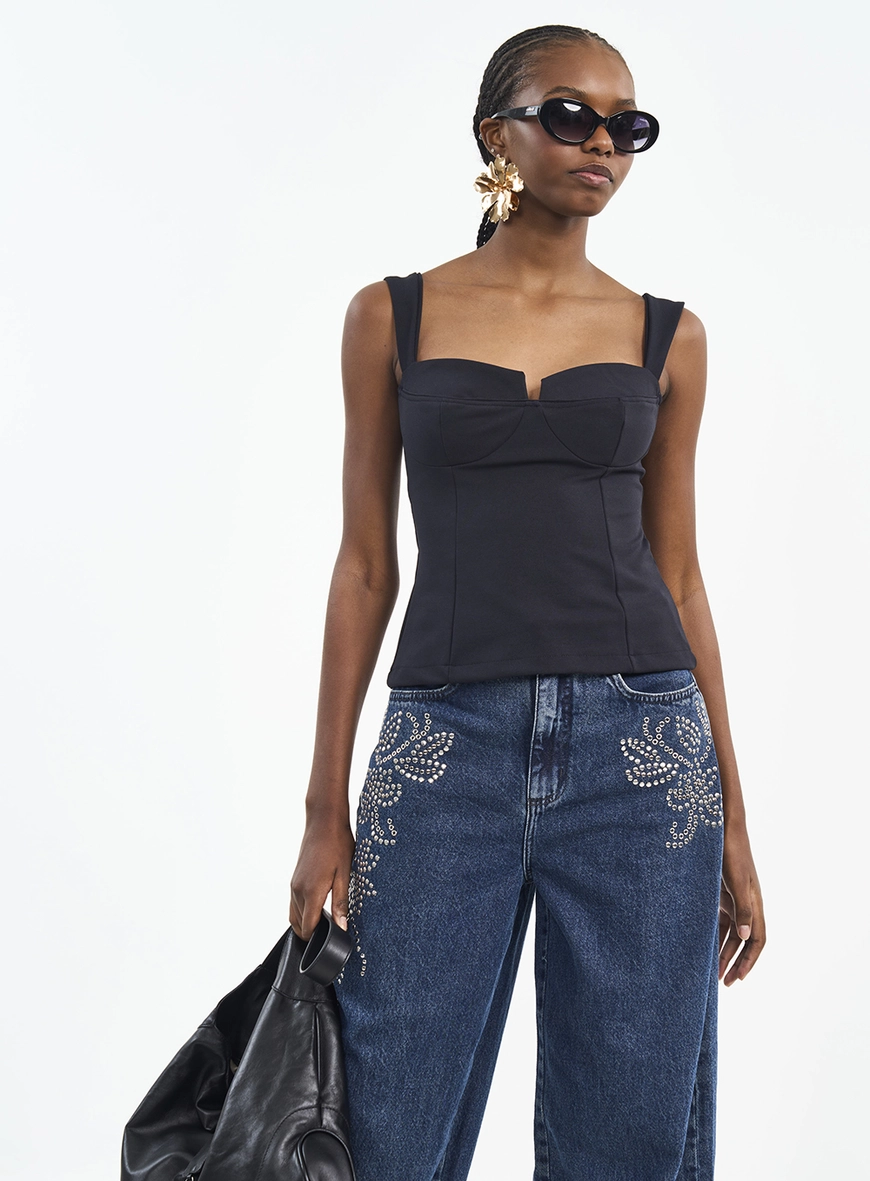 Blusa Slim Decote Reto Estruturado