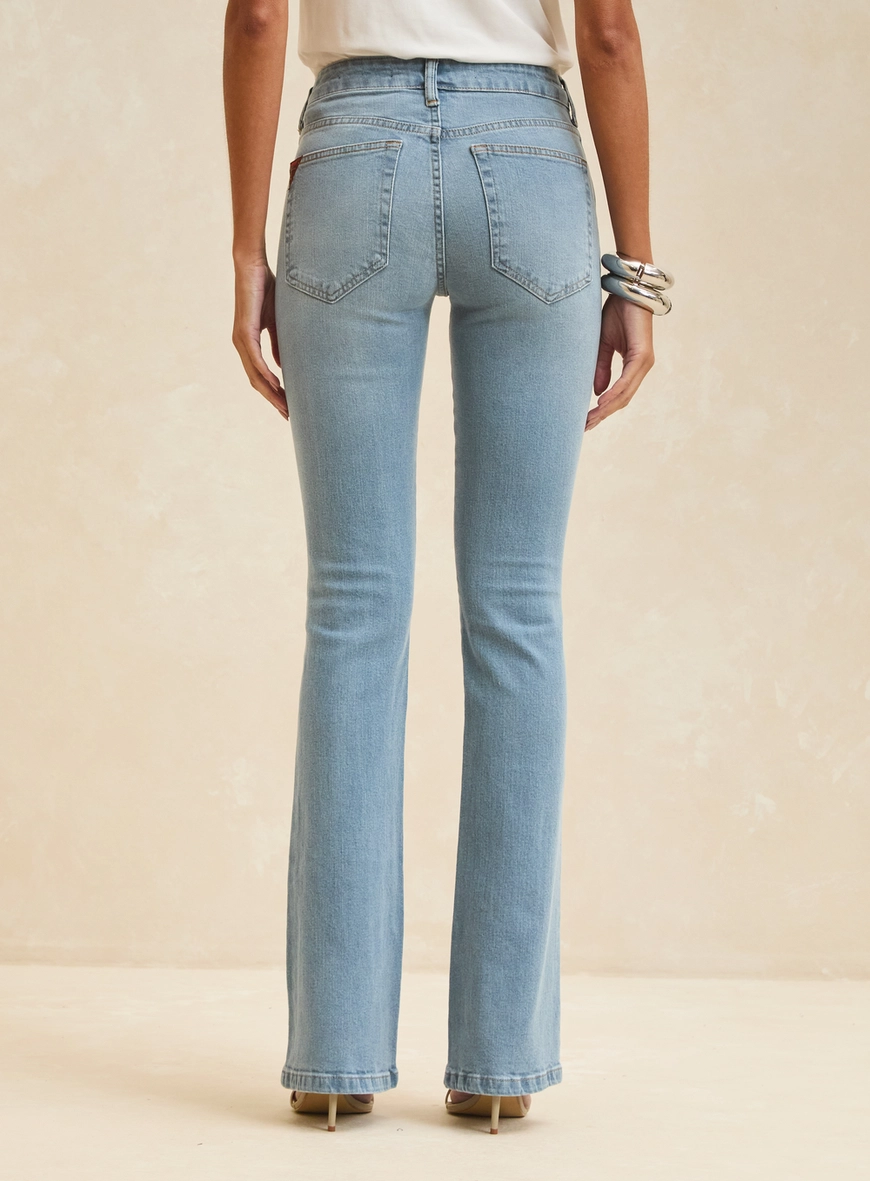 Calça Jeans Lavagem Clara - Marisa Boot Cut Índigo
