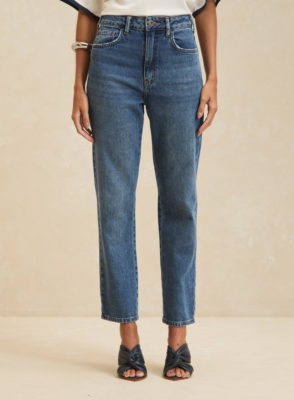 Calça Jeans Reta Cintura Alta Denim Médio  - Nadia Índigo 3