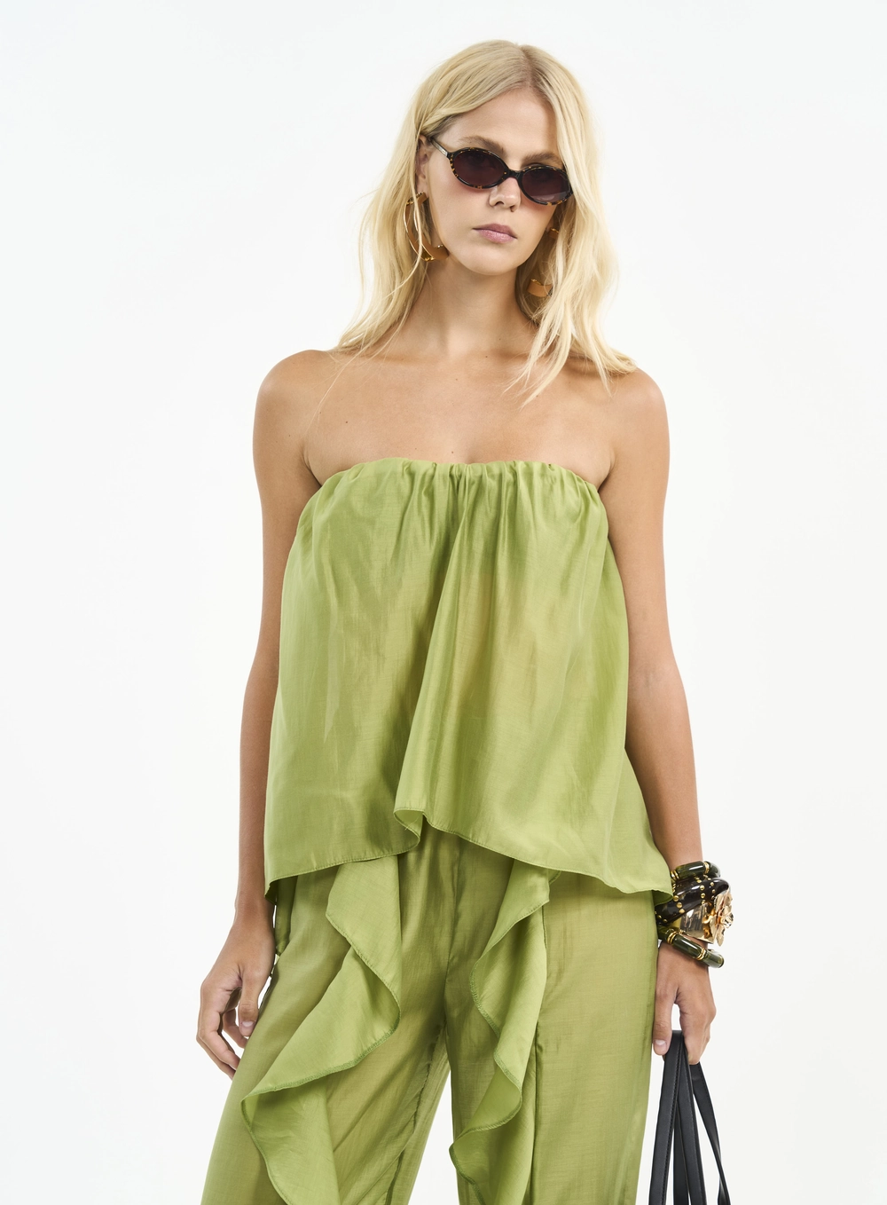 Blusa Comfort Decote Franzido Godê Verde