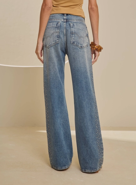 Calça Jeans Feminina New Com Aplicação