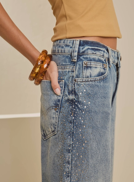 Calça Jeans Feminina New Com Aplicação